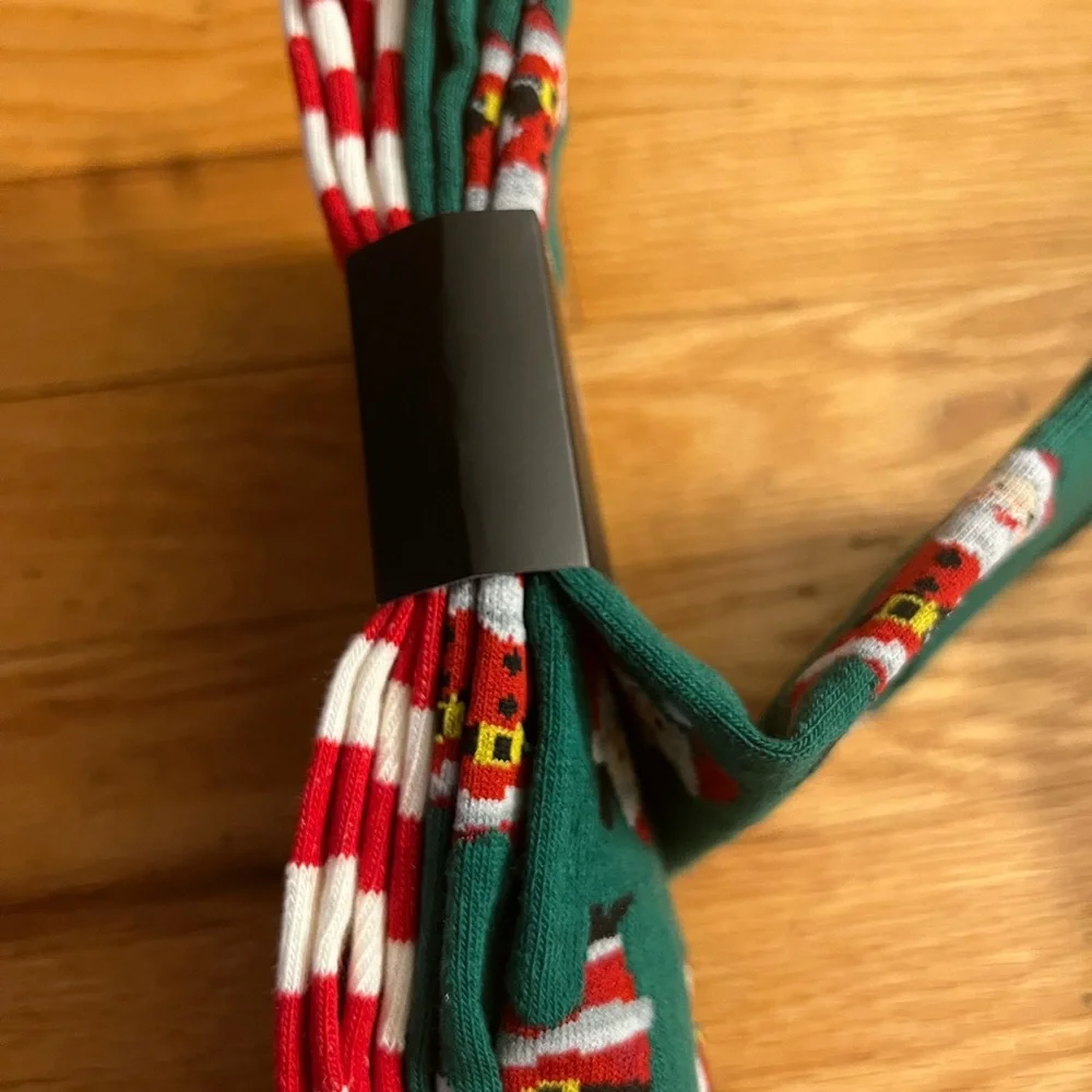 Santa 2 pair of Christmas socks set